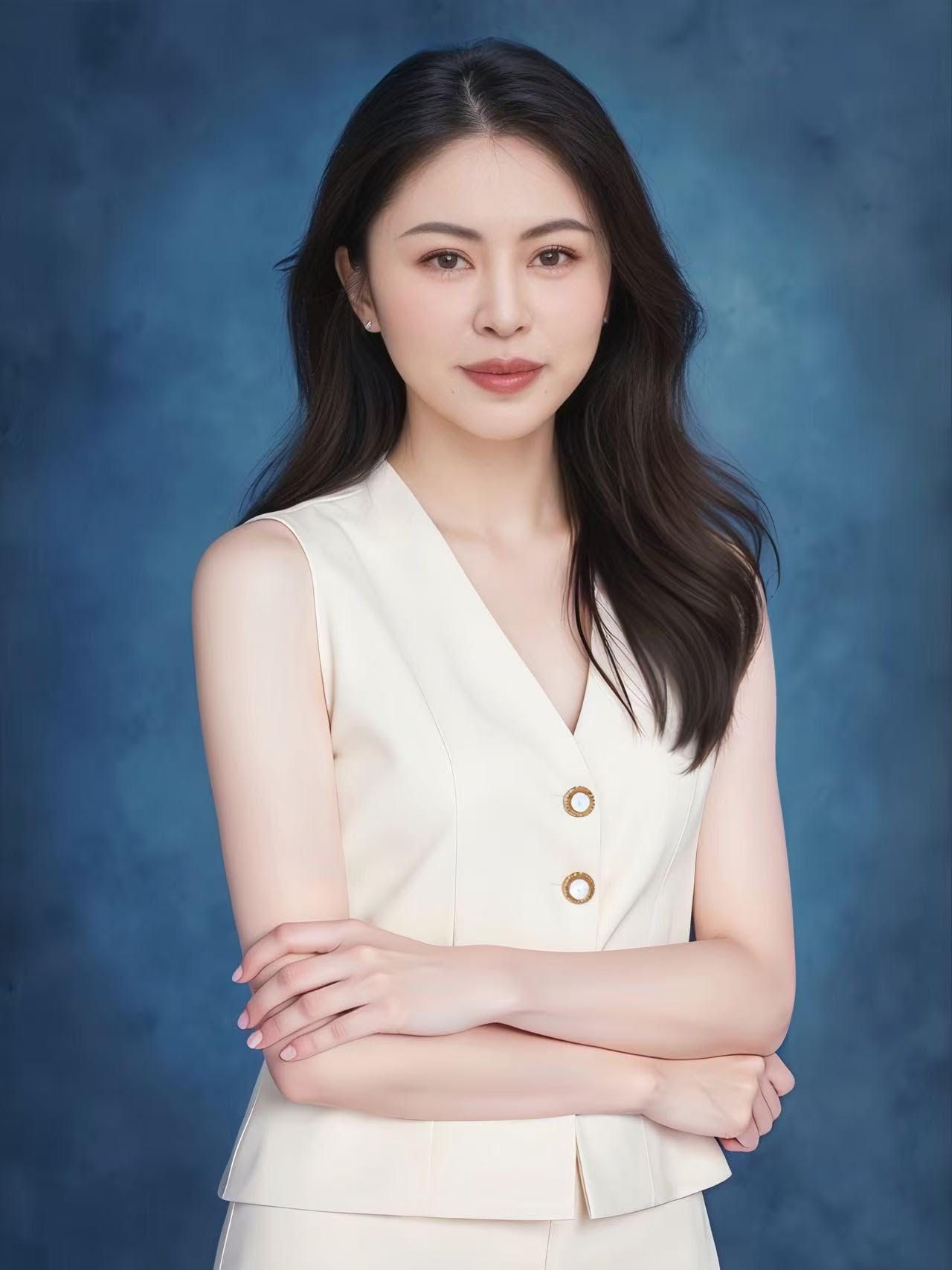 Helen Haitong Huang